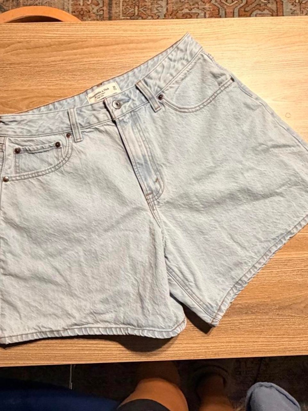 Abercrombie & Fitch Denim short styles loose high rise